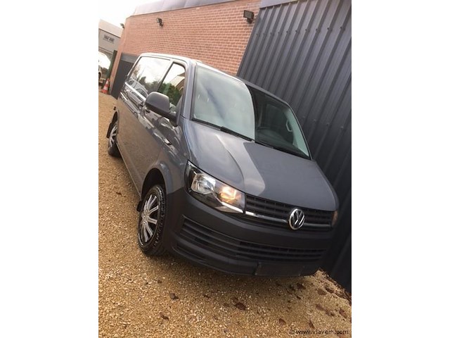 Lichte vrachtwagen - afbeelding 11 van  17