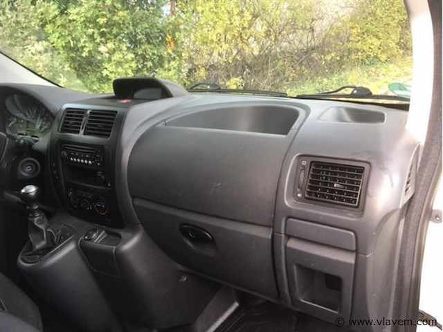 Lichte vrachtwagen - afbeelding 15 van  16