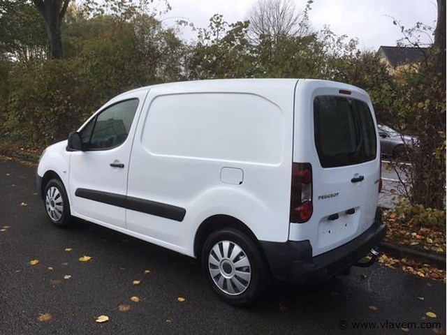 Lichte vrachtwagen - afbeelding 11 van  16