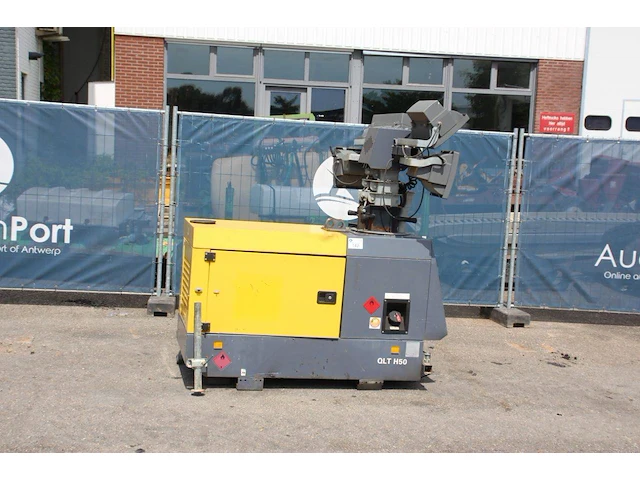 Lichtmast atlas copco qlt h50 diesel 2016 4kva - afbeelding 1 van  1