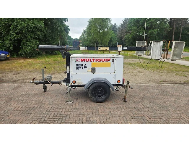 Lichtmast multiquip night walk lt12 2006 - afbeelding 1 van  1