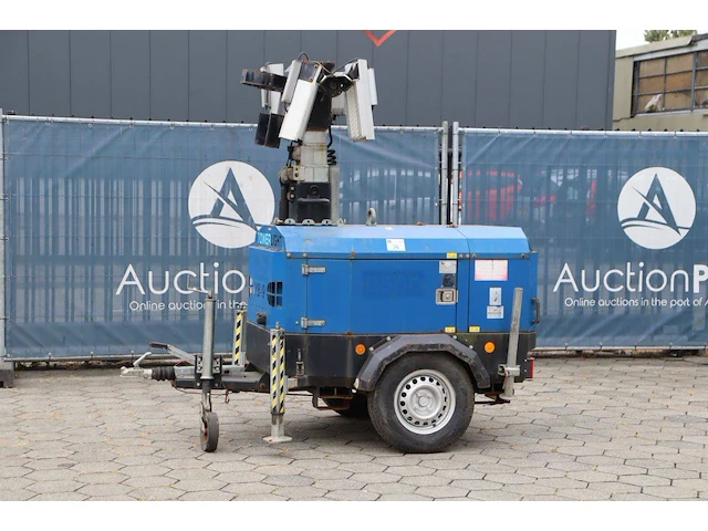 Lichtmast towerlight vb-9 benzine 2012 - afbeelding 1 van  1