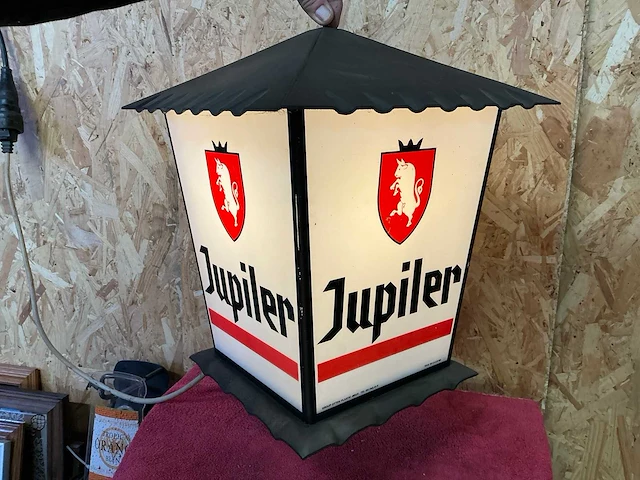 Lichtreclame gevel jupiler - afbeelding 1 van  4