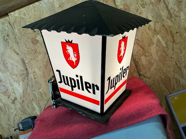 Lichtreclame gevel jupiler - afbeelding 1 van  5