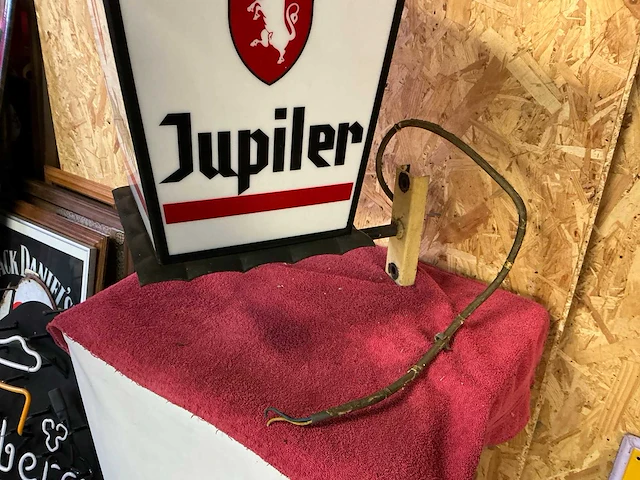Lichtreclame gevel jupiler - afbeelding 3 van  3