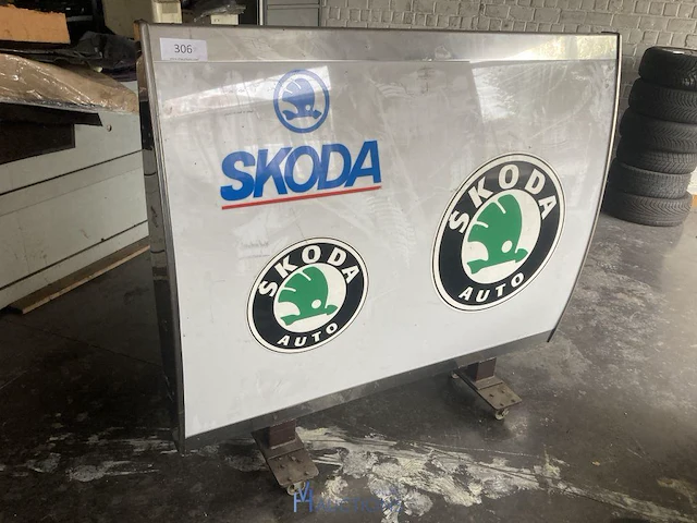 Lichtreclame skoda - afbeelding 1 van  4