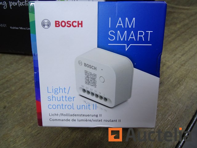 Lichtregeling voor rolluiken of jaloezieën bosch smart home - afbeelding 2 van  2