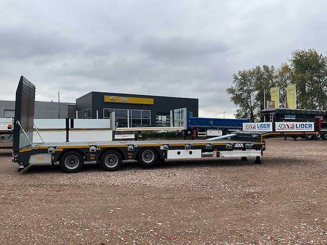 Lider trailer lowbed 3 assig - afbeelding 30 van  33