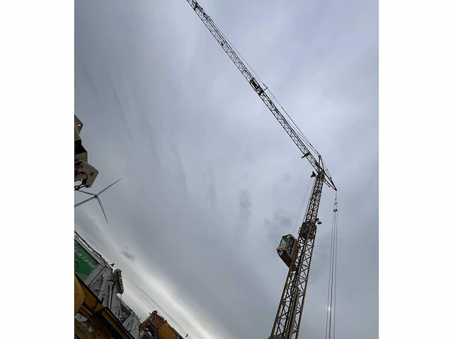 Liebherr - 2011 - mk88 - mobiele torenkraan - afbeelding 5 van  29