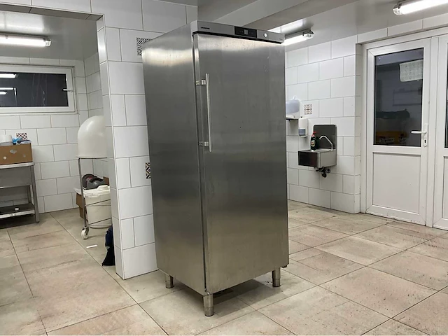 Liebherr - profil line - raffinagekamer - afbeelding 9 van  15