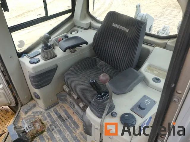 Liebherr bull pusher pr 744 lgp - afbeelding 3 van  17