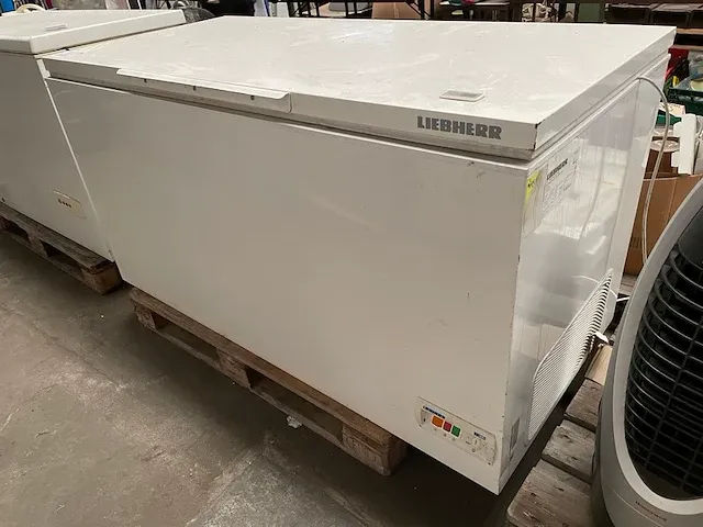 Liebherr kofferdiepvries - afbeelding 1 van  6