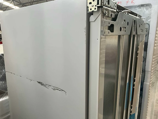 Liebherr sifne 5178 peak inbouw vriezer - afbeelding 10 van  10