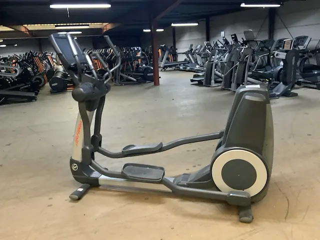 Life fitness - 95c engage - crosstrainer - afbeelding 4 van  6