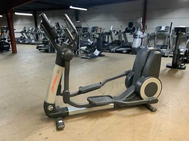 Life fitness - 95c engage - crosstrainer - afbeelding 5 van  6