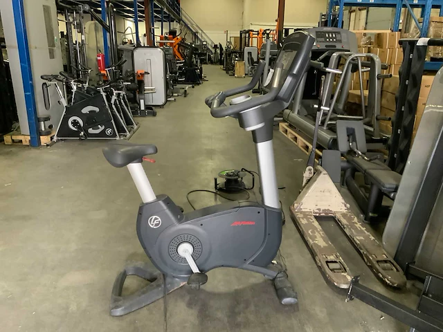 Life fitness - 95c inspire - uprightbike - home trainer - afbeelding 1 van  5