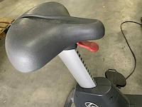 Life fitness - 95c inspire - uprightbike - home trainer - afbeelding 2 van  5