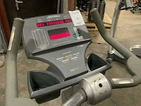 Life fitness 93c uprightbike home trainer - afbeelding 2 van  6