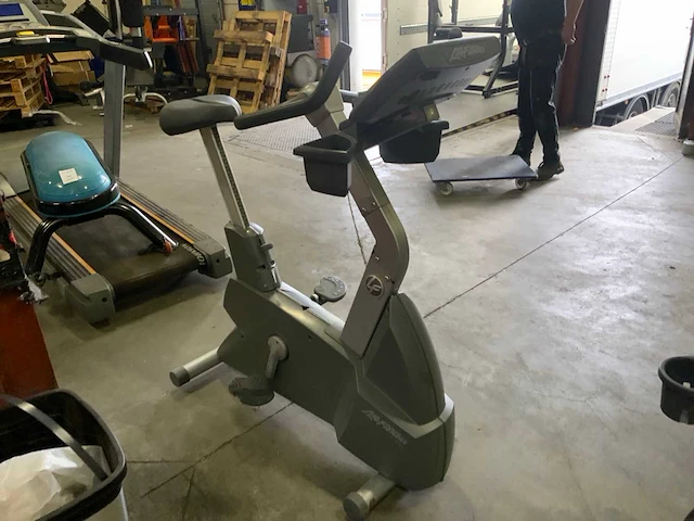 Life fitness 93c uprightbike home trainer - afbeelding 4 van  5