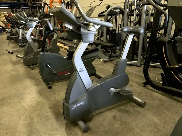 Life fitness 93ci uprightbike home trainer - afbeelding 4 van  4