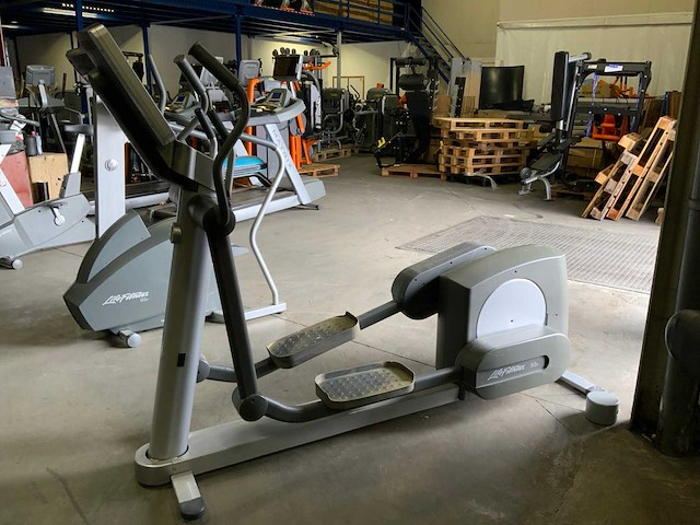 Life fitness 93x elliptical crosstrainer - afbeelding 1 van  5