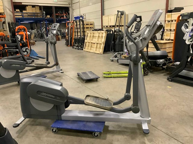 Life fitness 93x elliptical crosstrainer - afbeelding 4 van  6