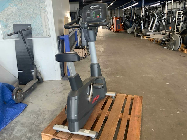 Life fitness 95 cycle uprightbike home trainer - afbeelding 6 van  6