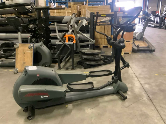 Life fitness 9500hr elliptical crosstrainer - afbeelding 1 van  5