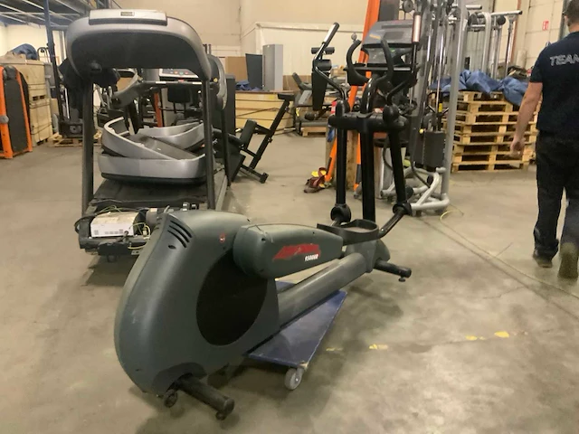 Life fitness 9500hr next gen elliptical crosstrainer - afbeelding 5 van  5