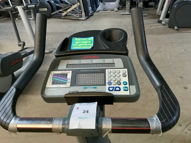 Life fitness 9500hr uprightbike home trainer - afbeelding 2 van  4