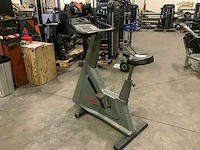 Life fitness 9500hr uprightbike home trainer - afbeelding 4 van  5