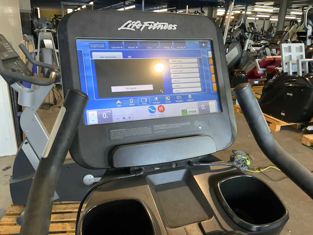 Life fitness 95c discover se home trainer - afbeelding 4 van  5