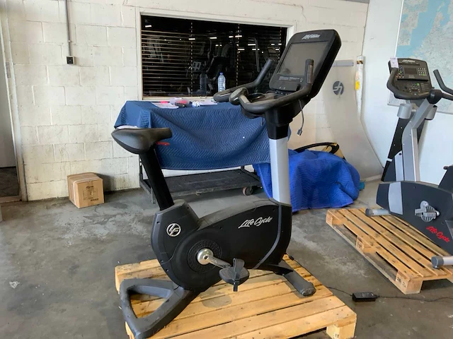 Life fitness 95c discover se home trainer - afbeelding 5 van  5