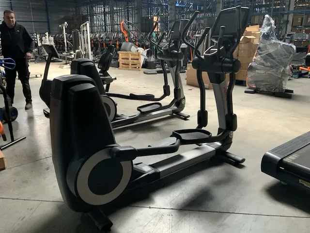 Life fitness 95c engaga crosstrainer - afbeelding 5 van  6