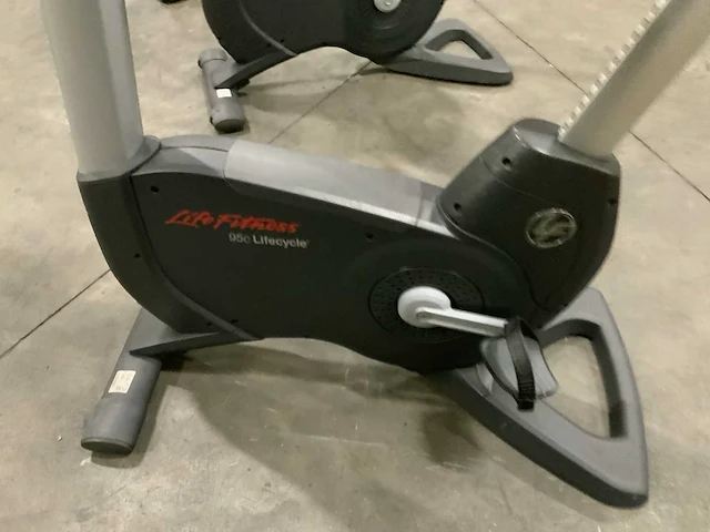 Life fitness 95c inspire uprightbike home trainer - afbeelding 2 van  4