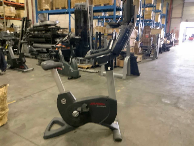 Life fitness 95c inspire uprightbike home trainer - afbeelding 3 van  5