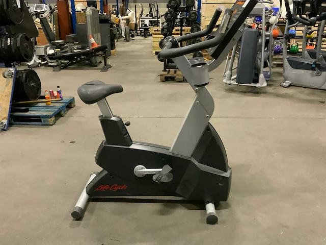 Life fitness 95ci integrety uprightbike home trainer - afbeelding 5 van  7