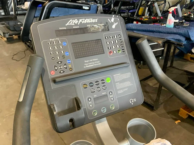 Life fitness 95ci integrity treadmill home trainer - afbeelding 2 van  5