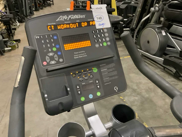 Life fitness 95ci integrity uprightbike home trainer - afbeelding 3 van  5