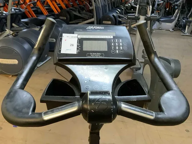 Life fitness 95ci uprightbike home trainer - afbeelding 3 van  4