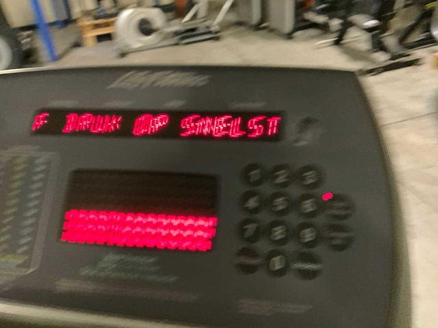 Life fitness 95ci uprightbike home trainer - afbeelding 5 van  6