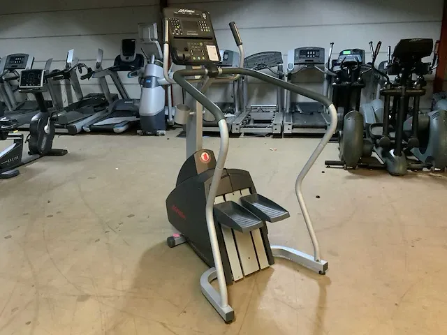 Life fitness 95si integrity stepper stepper - afbeelding 2 van  5