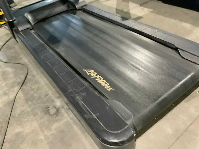 Life fitness 95t integrity treadmill loopband - afbeelding 6 van  6