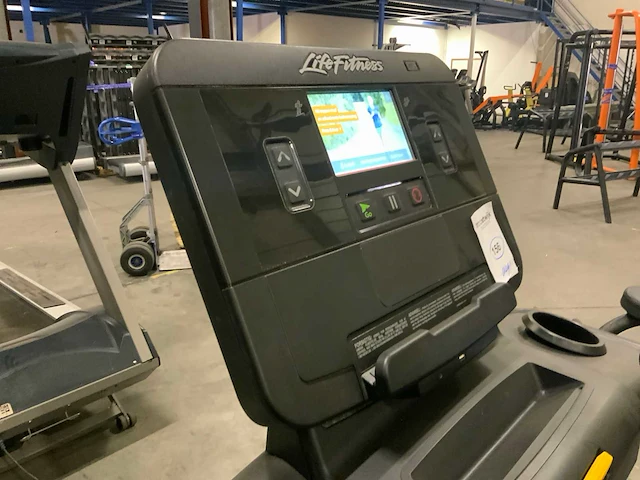 Life fitness 95t integrity treadmill loopband - afbeelding 4 van  5