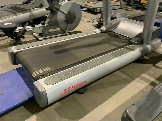 Life fitness 95ti treadmill loopband - afbeelding 2 van  5