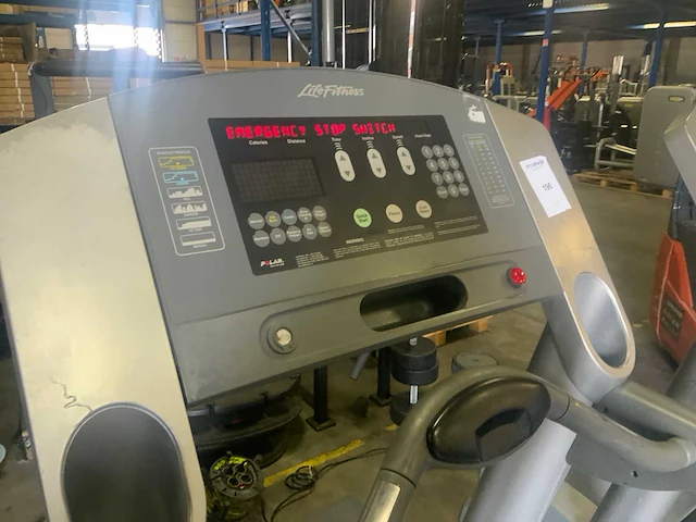 Life fitness 95ti treadmill loopband - afbeelding 2 van  5