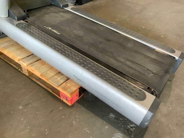 Life fitness 95ti treadmill loopband - afbeelding 2 van  6