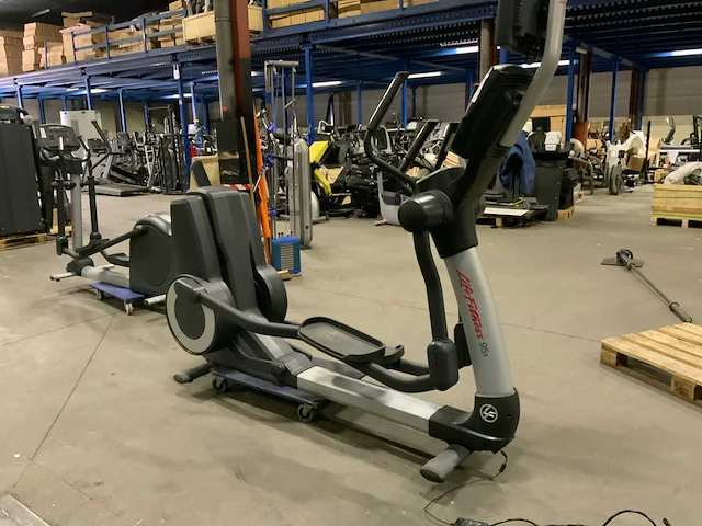 Life fitness 95x inspire elliptical crosstrainer - afbeelding 2 van  6