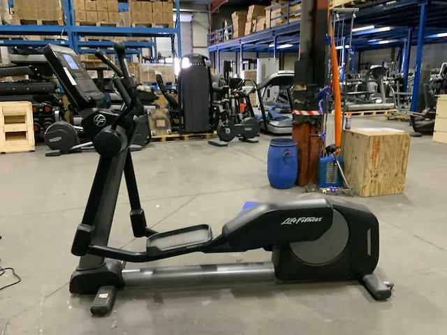 Life fitness 95x inspire elliptical crosstrainer - afbeelding 3 van  7