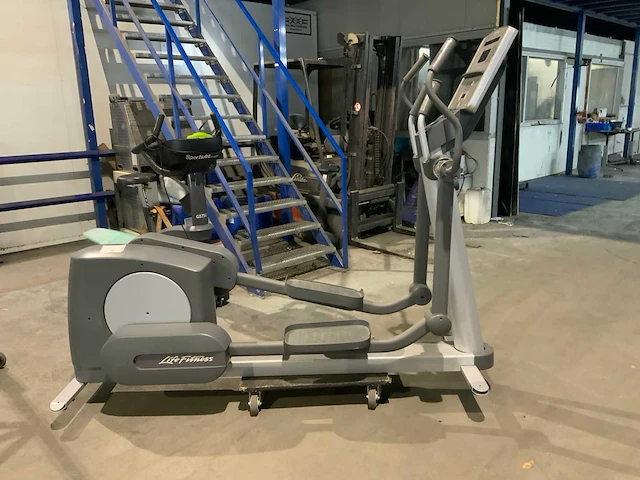 Life fitness 95xi crosstrainer crosstrainer - afbeelding 1 van  8